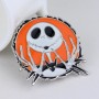 Broche con forma de calavera y dibujo de Jack Drip